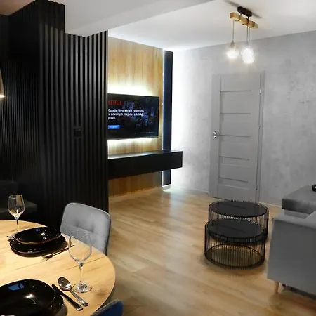 Gdanska Apartment *